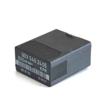 Fuel pump Relay for Mercedes Benz W124 W126 W201 190E 260E 300E 300SE 0035452405